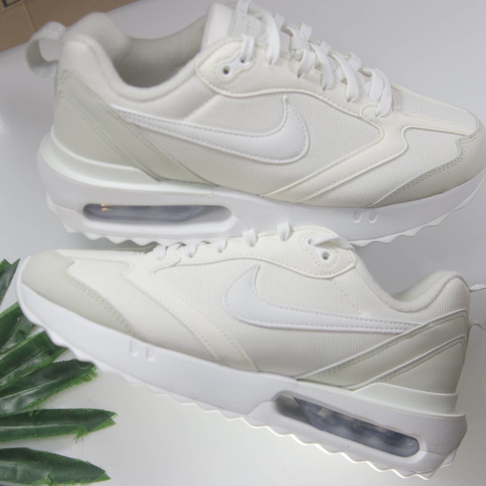 Nike Air Max Dawn White Cream Women's Sneakers Dm8261 001 - Picture 7 of 8